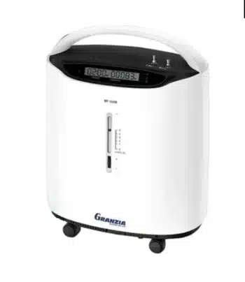 مولد اكسجين 5 لتر جرانزيا للاستخدام المنزلي بتدفق ثابت ونقاء عالي. oxygen concentrator 5L هادئ، سهل التشغيل، ومناسب للمرضى الذين يحتاجون دعم تنفسي يومي.
